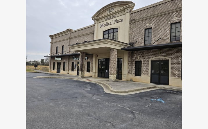 Pictures of Office property located at 1878 Jeff Rd NW, Huntsville, AL 35806 for lease - image #1
