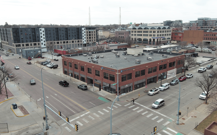 Pictures of Retail, Office, Restaurant property located at 225 E 11th St, Sioux Falls, SD 57104 for lease - image #1