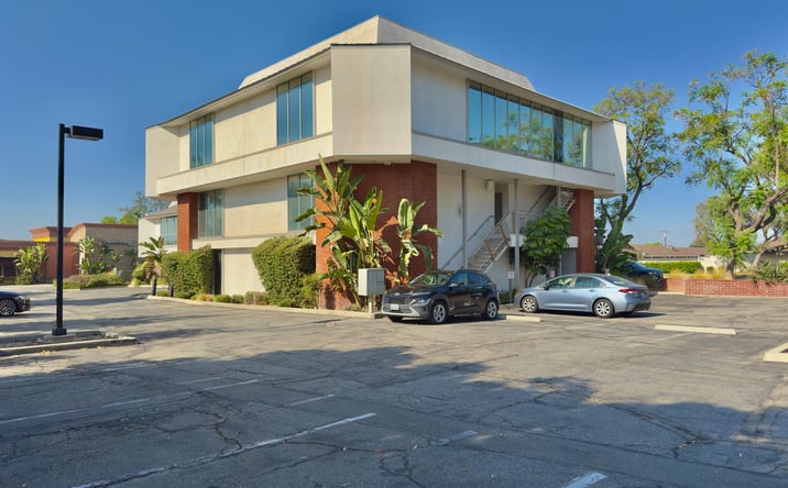 Pictures of Office property located at 678 S Indian Hill Blvd, Claremont, CA 91711 for lease - image #1