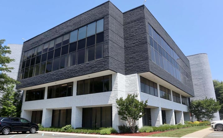 Pictures of Office property located at 20 Crossways Park Dr N, Woodbury, NY 11797 for lease - image #1