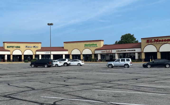 Pictures of Retail property located at 2454 N Lebanon St, Lebanon, IN 46052 for lease - image #1