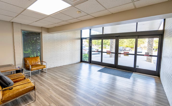 Pictures of Office property located at 560 W Main St, Lewisville, TX 75057 for lease - image #1