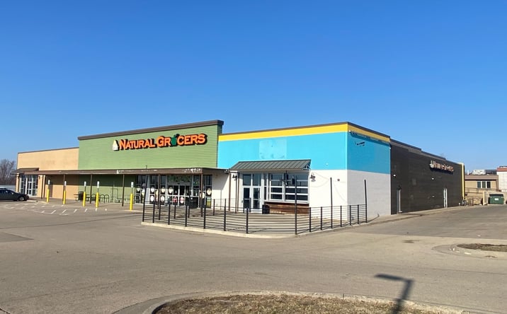 Pictures of Retail, Office, Restaurant, Special Purpose property located at 3333 Asbury Road, Dubuque, IA 52002 for lease - image #1