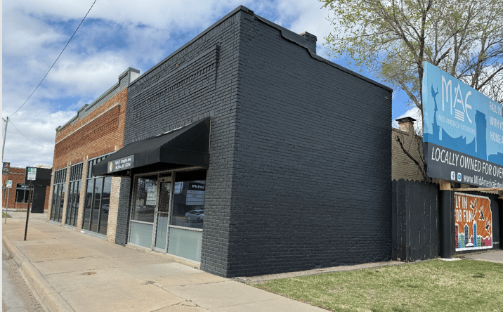 Pictures of Office property located at 1824 E Douglas Ave, Wichita, KS 67214 for lease - image #1
