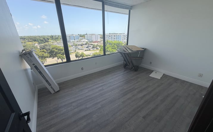 Pictures of Office property located at 2328 10th Ave N, Lake Worth Beach, FL 33461 for lease - image #1