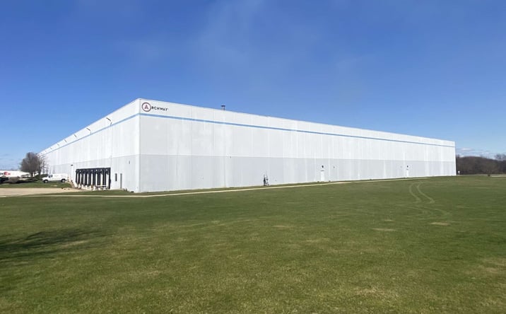 Pictures of Industrial property located at 5855 Carbonmill, South Bend, IN 46628 for lease - image #1
