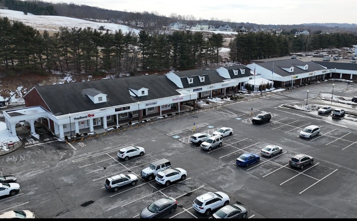 Pictures of Retail, Restaurant property located at 175 West Rd, Ellington, CT 06029 for lease - image #1