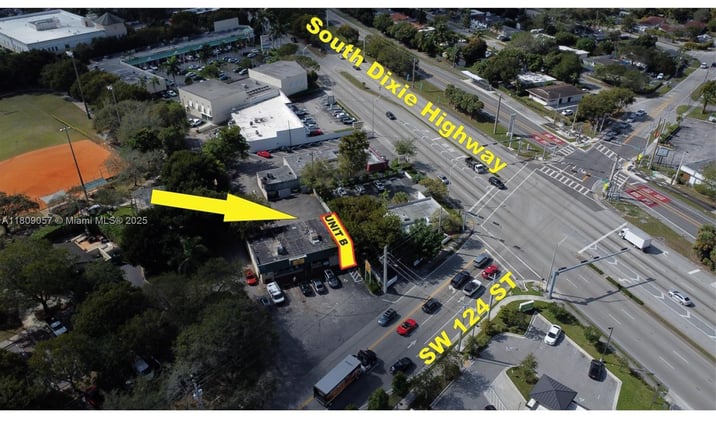 Pictures of Retail, Office property located at 8320 SW 124th St, Pinecrest, FL 33156 for lease - image #1