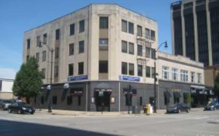 Pictures of Office property located at 427 MONROE Street #201, Springfield, IL 62701 for lease - image #1