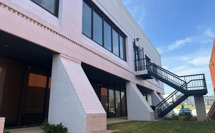 Pictures of Office property located at 3050 Amwiler Rd, Atlanta, GA 30360 for lease - image #1