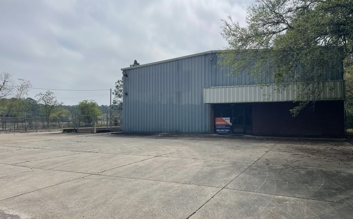 Pictures of Industrial property located at 6124 Shortcut Rd, Moss Point, MS 39563 for lease - image #1