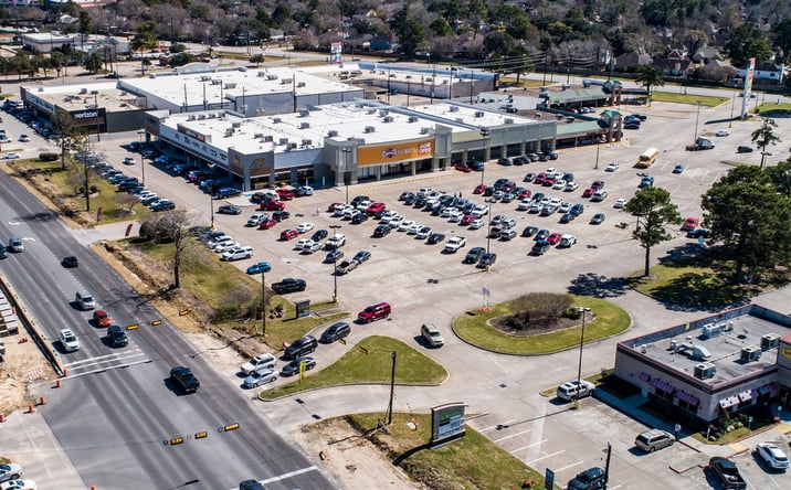 Pictures of Retail property located at 7072 FM 1960 E, Humble, TX 77346 for lease - image #1