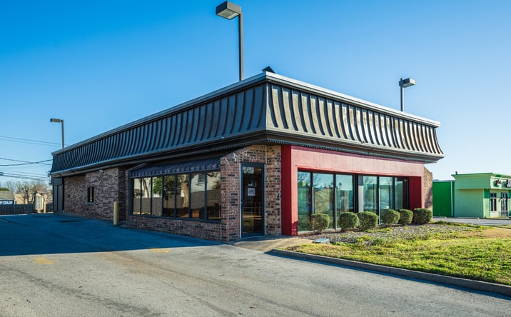 Pictures of Retail, Restaurant property located at 409 W Abram St, Arlington, TX 76010 for lease - image #1