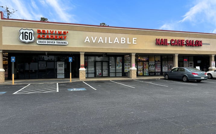 Pictures of Retail property located at 1401 Gray Hwy, Macon, GA 31211 for lease - image #1