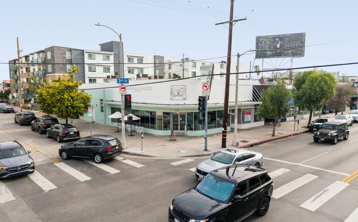 Pictures of Retail property located at 8387 W 3rd St, Los Angeles, CA 90048 for lease - image #1