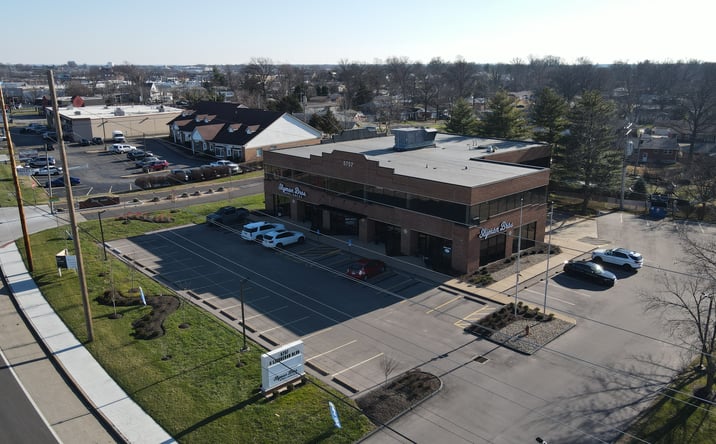 Pictures of Office property located at 5757 S Lindbergh Blvd, St. Louis, MO 63123 for lease - image #1