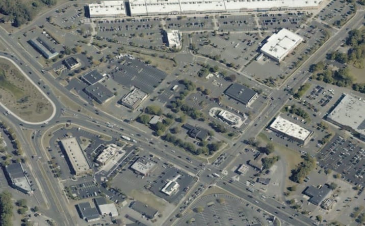 Pictures of Retail property located at 300 Route 202, Flemington, NJ 08822-1741 for lease - image #1