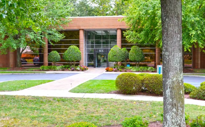 Pictures of Office property located at 6 Manhattan Square, Hampton, VA 23666 for lease - image #1