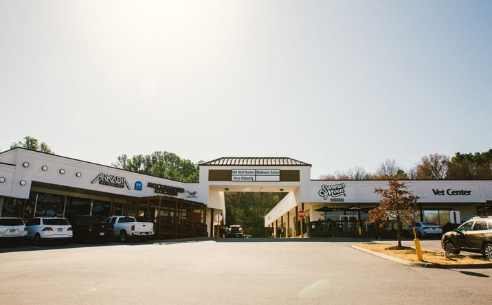 Pictures of Retail, Office, Restaurant property located at 1320 N College Ave, Fayetteville, AR 72703 for lease - image #1