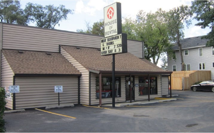 Pictures of Retail, Office, Special Purpose property located at 318 N Milwaukee Ave, Wheeling, IL 60090 for lease - image #1