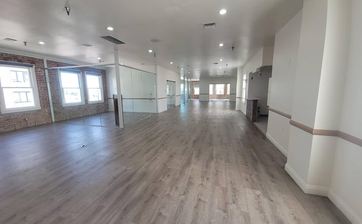 Pictures of Office property located at 101 W 4th St, Santa Ana, CA 92701 for lease - image #1