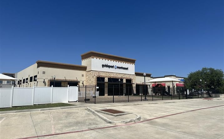 Pictures of Retail, Office, Restaurant property located at 1623 N Loop 1604 W, San Antonio, TX 78232 for lease - image #1