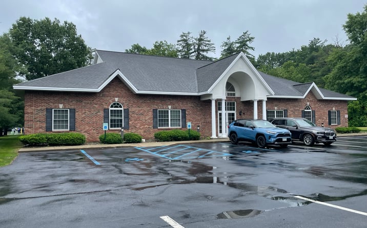 Pictures of Office property located at 12 Corporate Dr, Halfmoon, NY 12065 for lease - image #1