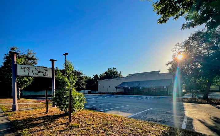 Pictures of Retail, Restaurant property located at 2503 S Kirkman Rd, Orlando, FL 32811 for lease - image #1