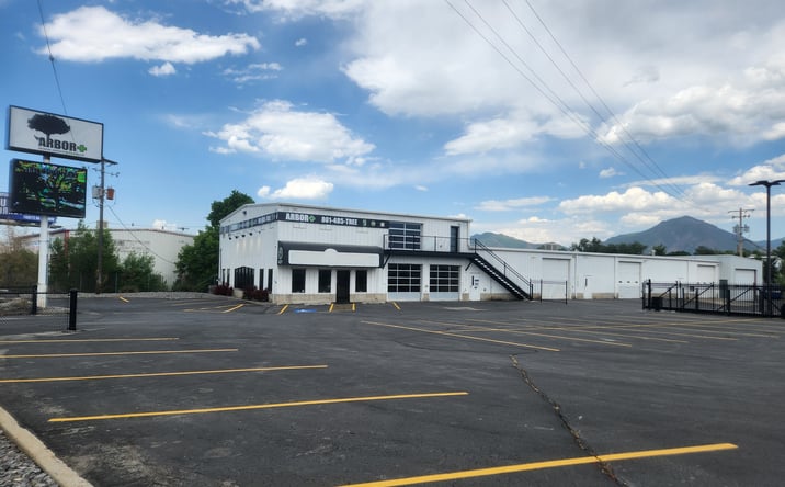 Pictures of Retail, Industrial property located at 4231 S State St, Millcreek, UT 84107 for lease - image #1