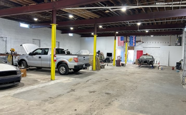 Pictures of Industrial property located at 2323 King St, Portsmouth, VA 23704 for lease - image #1
