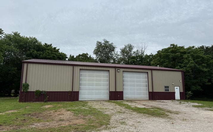 Pictures of Industrial property located at 12329 3 Elms Rd, Farmington, AR 72730 for lease - image #1