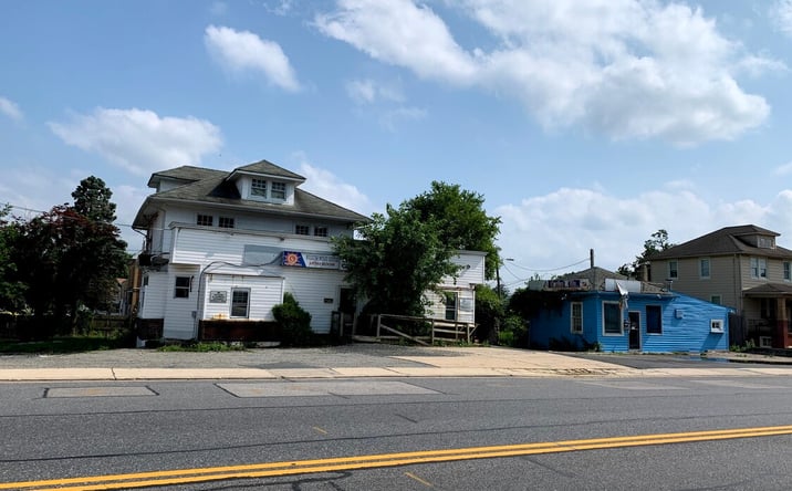 Pictures of Retail, Office, Restaurant property located at 4101 Wilkens Ave, Baltimore, MD 21229 for lease - image #1