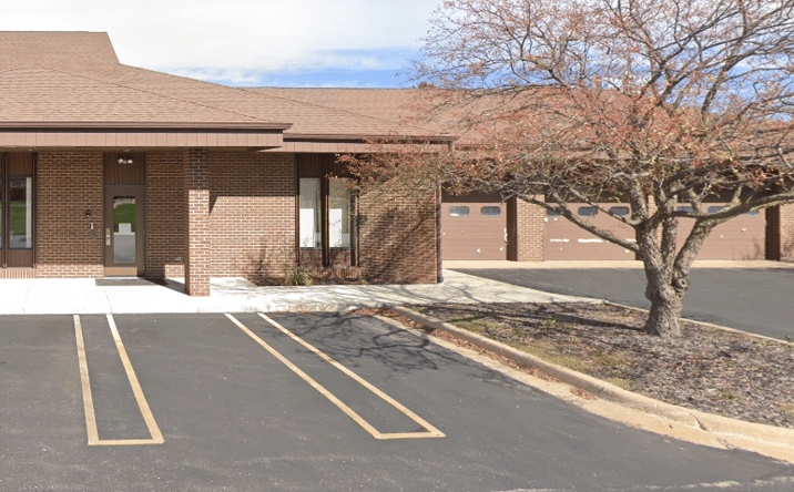 Pictures of Retail, Office, Special Purpose property located at 600 S Nicolet Rd, Appleton, WI 54914 for lease - image #1