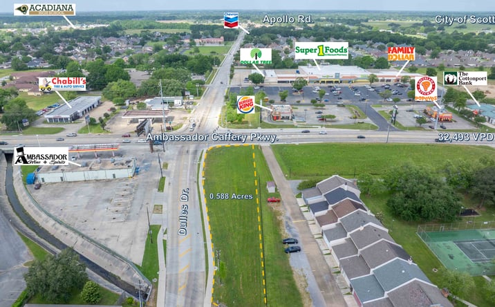 Pictures of Retail, Land, Restaurant property located at 2291 Ambassador Caffery Pkwy, Lafayette, LA 70506 for lease - image #1