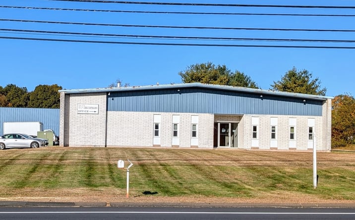 Pictures of Industrial property located at 695 Amity Rd, Bethany, CT 06524 for lease - image #1