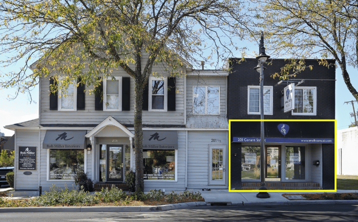 Pictures of Retail property located at 203 Conant St, Maumee, OH 43537 for lease - image #1