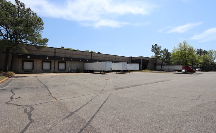 Pictures of Industrial property located at 4444 S Mendenhall Rd, Memphis, TN 38141 for lease - image #1