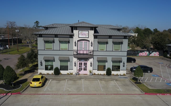 Pictures of Retail, Office, Restaurant property located at 311 S Friendswood Dr, Friendswood, TX 77546 for lease - image #1