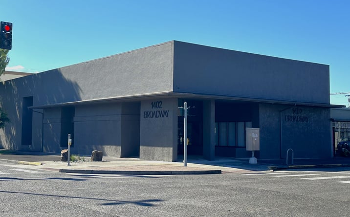 Pictures of Office property located at 1402 Broadway St, Longview, WA 98632 for lease - image #1