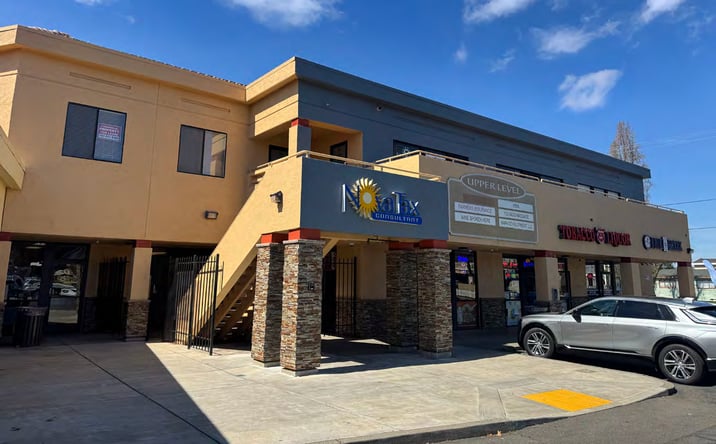 Pictures of Retail, Office property located at 723 Lincoln Ave, Napa, CA 94558 for lease - image #1