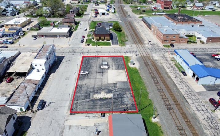 Pictures of Land property located at 302 N Main St, Winchester, IN 47394 for lease - image #1