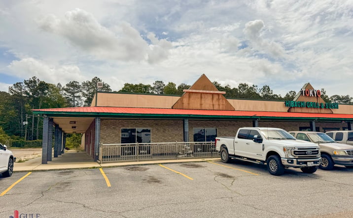 Pictures of Retail, Office property located at 2031 MS-15, Laurel, MS 39440 for lease - image #1