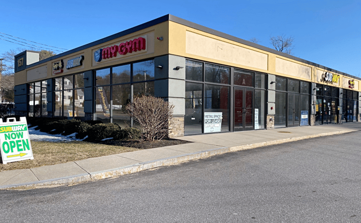 Pictures of Retail property located at 157 Bedford St, Burlington, MA 01803 for lease - image #1