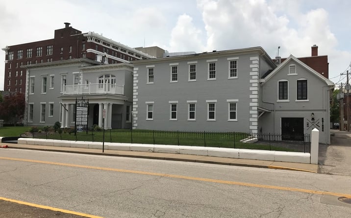 Pictures of Office property located at 124 SE 1st St, Evansville, IN 47708 for lease - image #1
