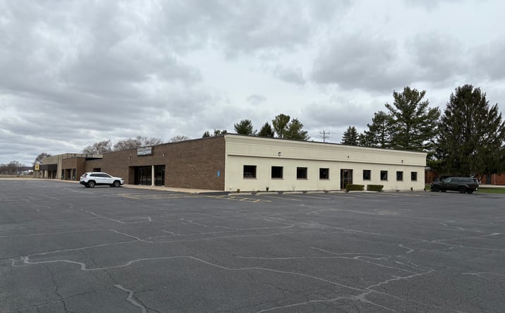 Pictures of Retail, Office property located at 2950 Prairie Ave, Beloit, WI 53511 for lease - image #1