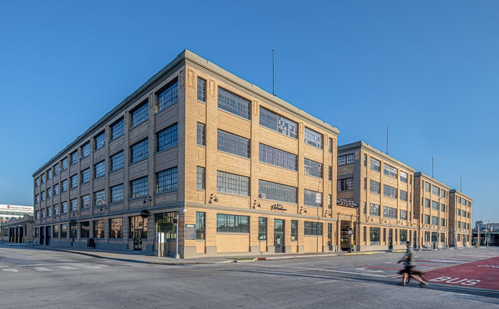 Pictures of Retail property located at 1060 N Capitol Ave, Indianapolis, IN 46204 for lease - image #1