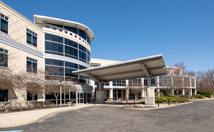 Pictures of Office property located at 1 Park W Blvd, Akron, OH 44320 for lease - image #1