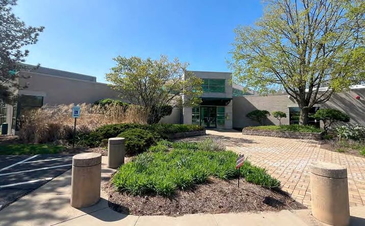Pictures of Office property located at 450 Grant Street, Akron, OH 44311 for lease - image #1