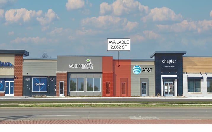 Pictures of Retail property located at 2350 S Oneida St, Ashwaubenon, WI 54304 for lease - image #1