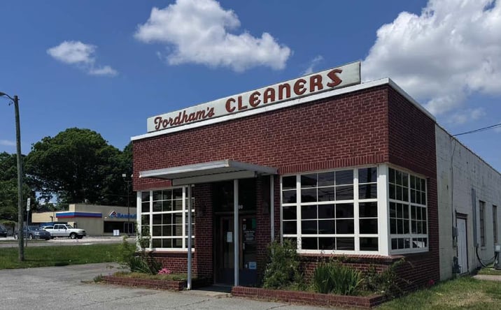 Pictures of Retail, Restaurant property located at 1900 Spring Garden St, Greensboro, NC 27403 for lease - image #1